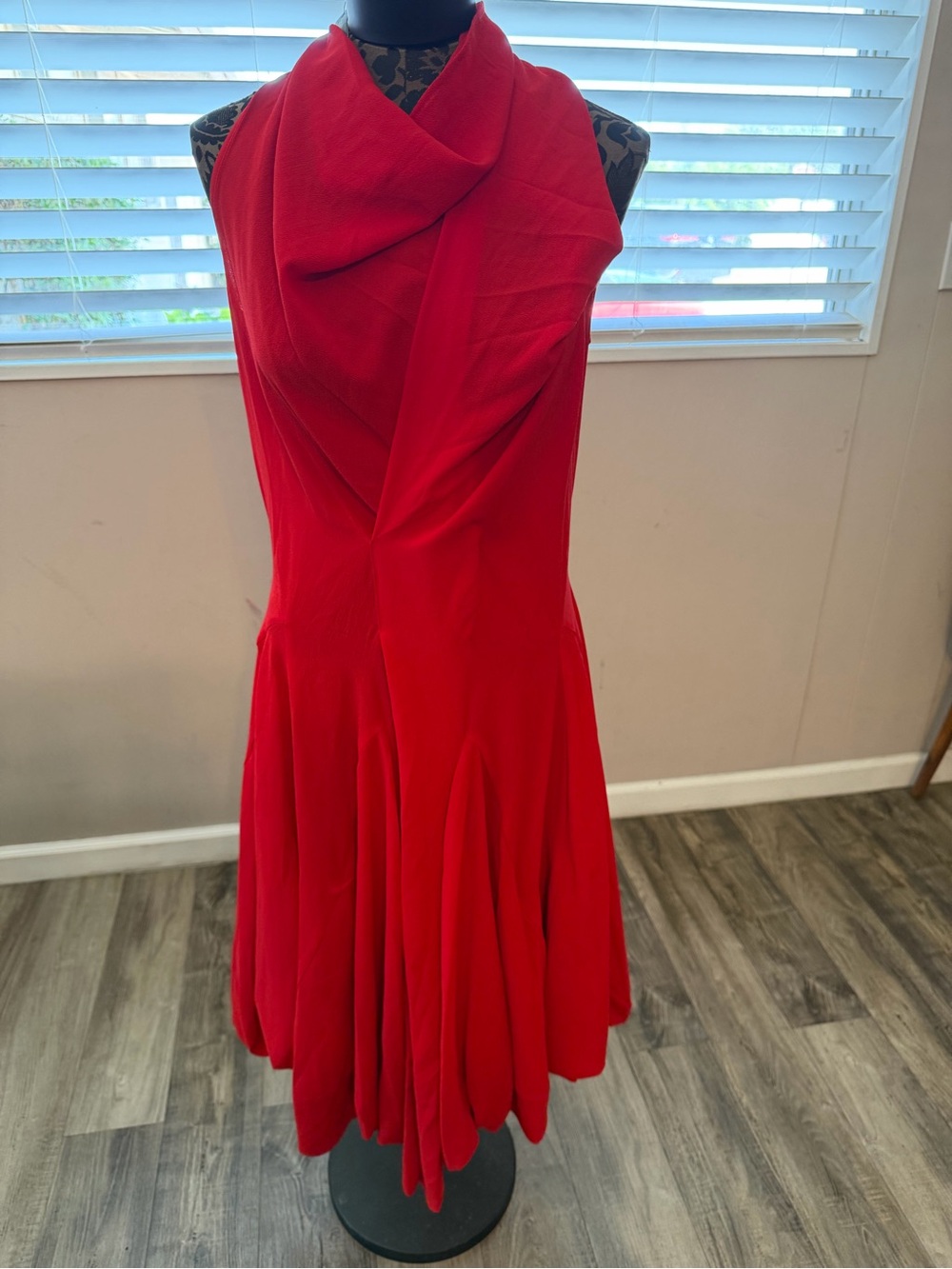Samuel‎ Dong Red Cowl Neck Bubble Hem Handkerchief Cocktail Dress Womens Small
